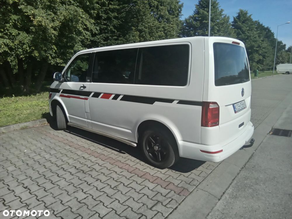 Volkswagen Caravelle - 6