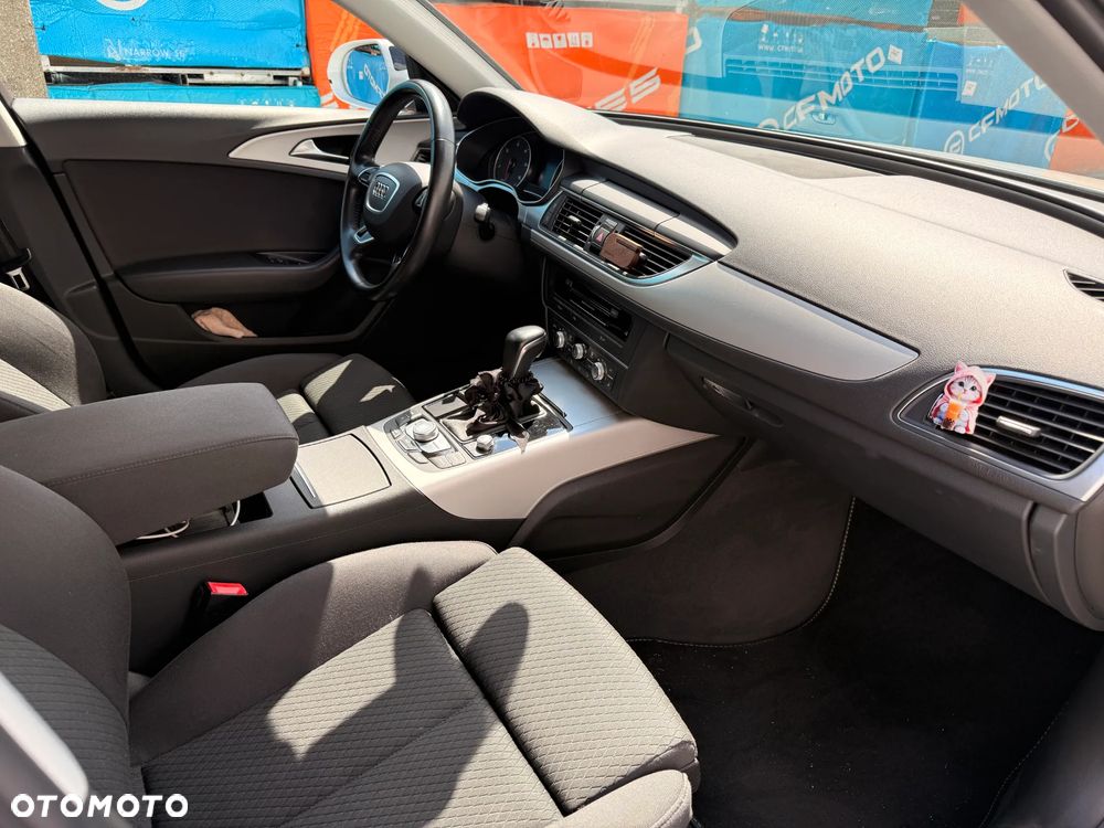 Audi A6 Avant 2.0 TDI Ultra S tronic - 13