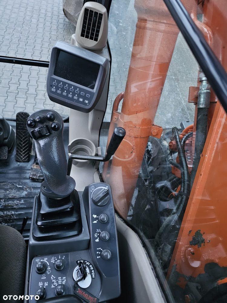 Hitachi ZX140W-3 - 8