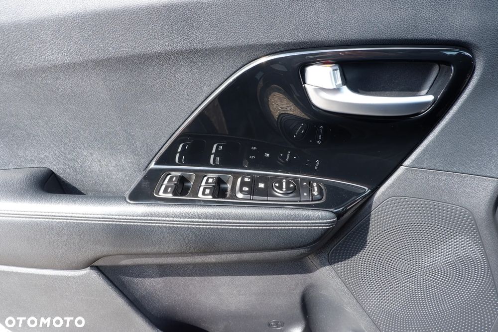 Kia Niro 1.6 GDI HEV 2WD OPF Spirit - 23