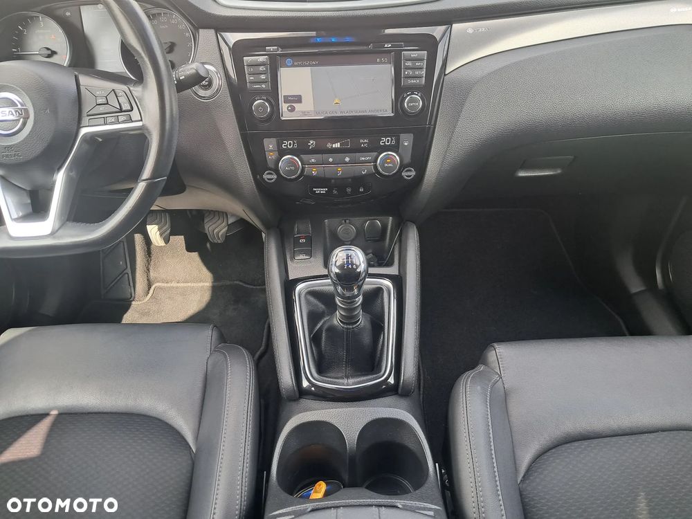 Nissan Qashqai - 16