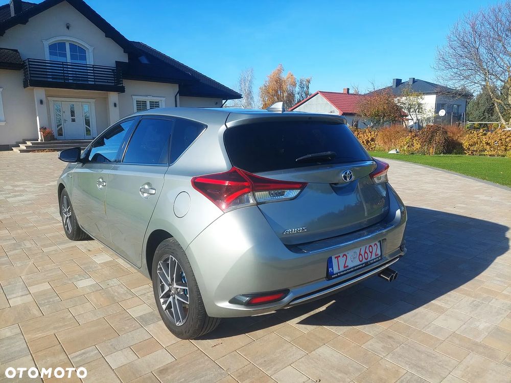 Toyota Auris - 7