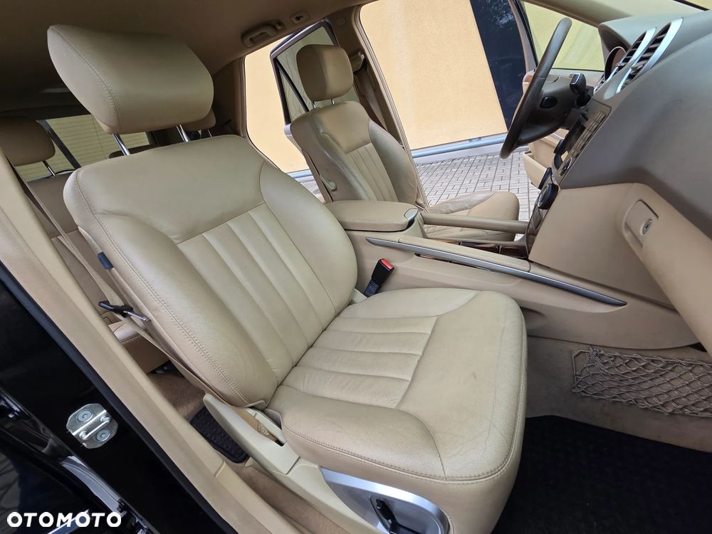 Mercedes-Benz ML 320 CDI 4Matic 7G-TRONIC - 38