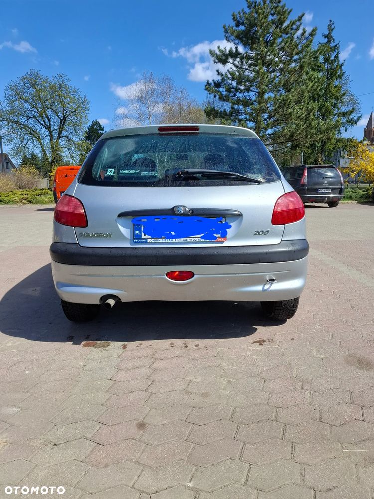 Peugeot 206 1.1 XR Presence - 6