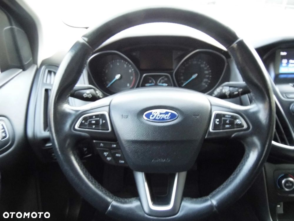 Ford Focus 1.0 EcoBoost Start-Stopp-System ACTIVE DESIGN - 27