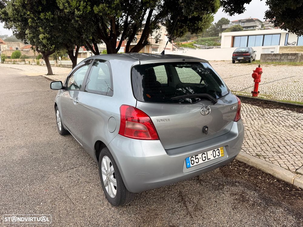 Toyota Yaris 1.0 VVT-i Sol High Pack VSC+TRC - 19