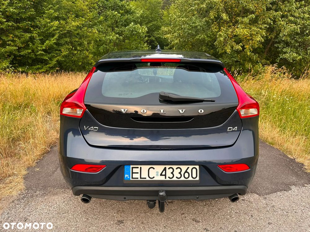 Volvo V40 D4 Momentum - 6