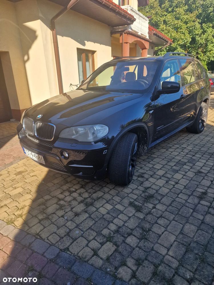 BMW X5 2010 photo 2