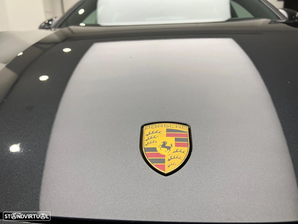 Porsche Panamera - 48