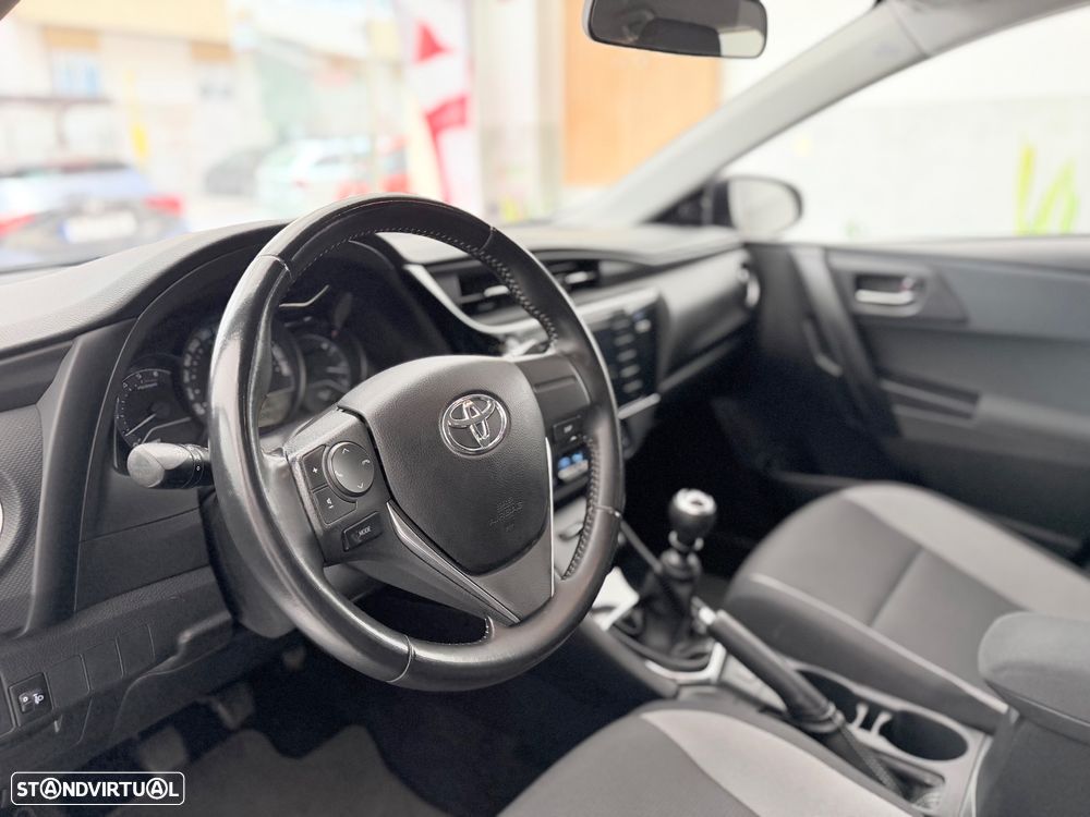 Toyota Auris 1.4 D-4D ACtive - 20