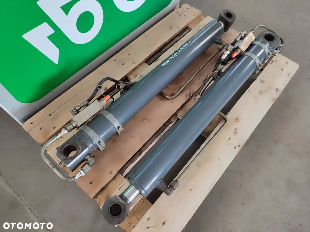 Siłownik hydrauliczny 3622775M92 6109553M91 Terex 860 - 6