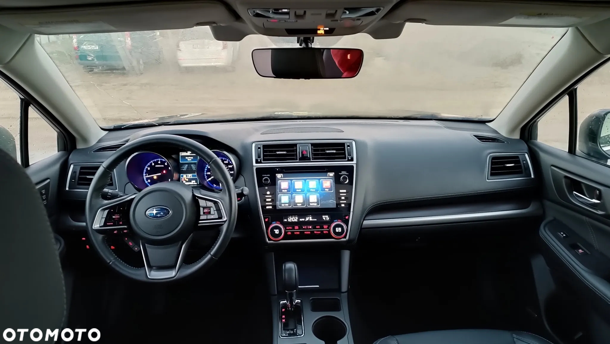 Subaru Legacy - 10
