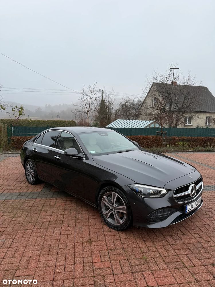 Mercedes-Benz Klasa C 220 d 4MATIC 9G-TRONIC - 2