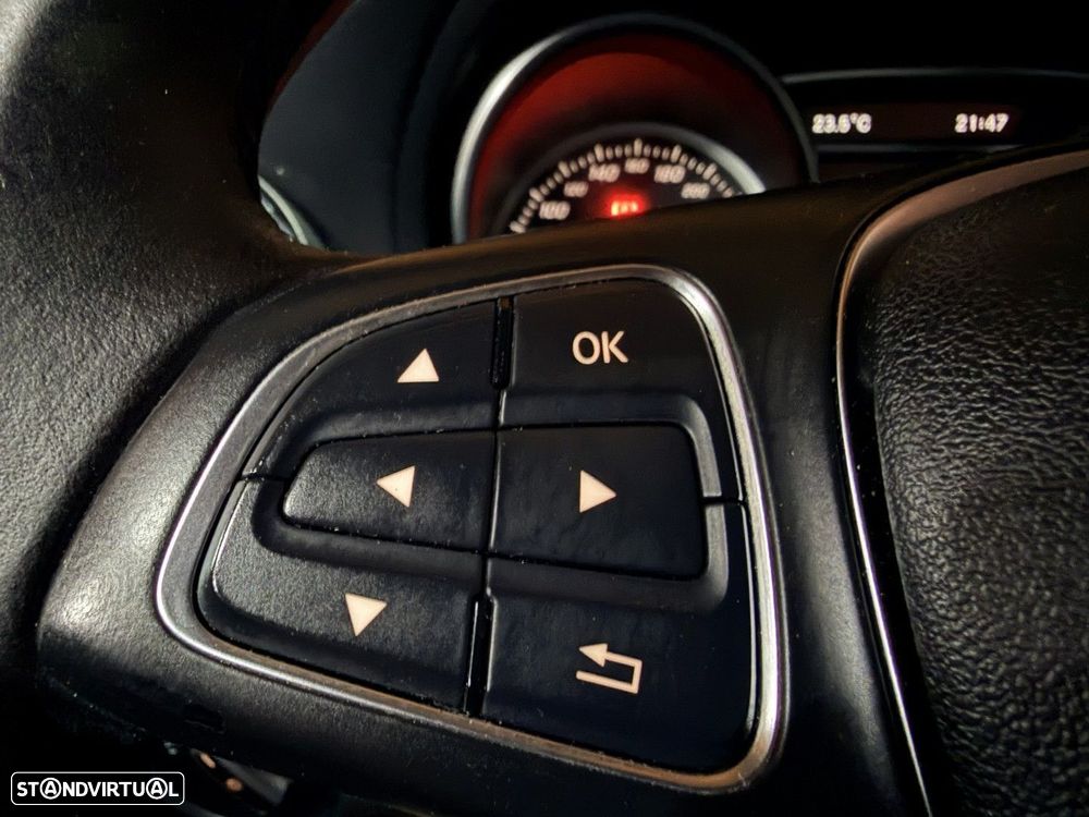 Mercedes-Benz GLA 180 CDI Style - 14