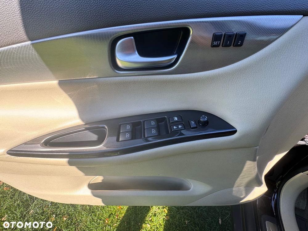 Infiniti EX 2010