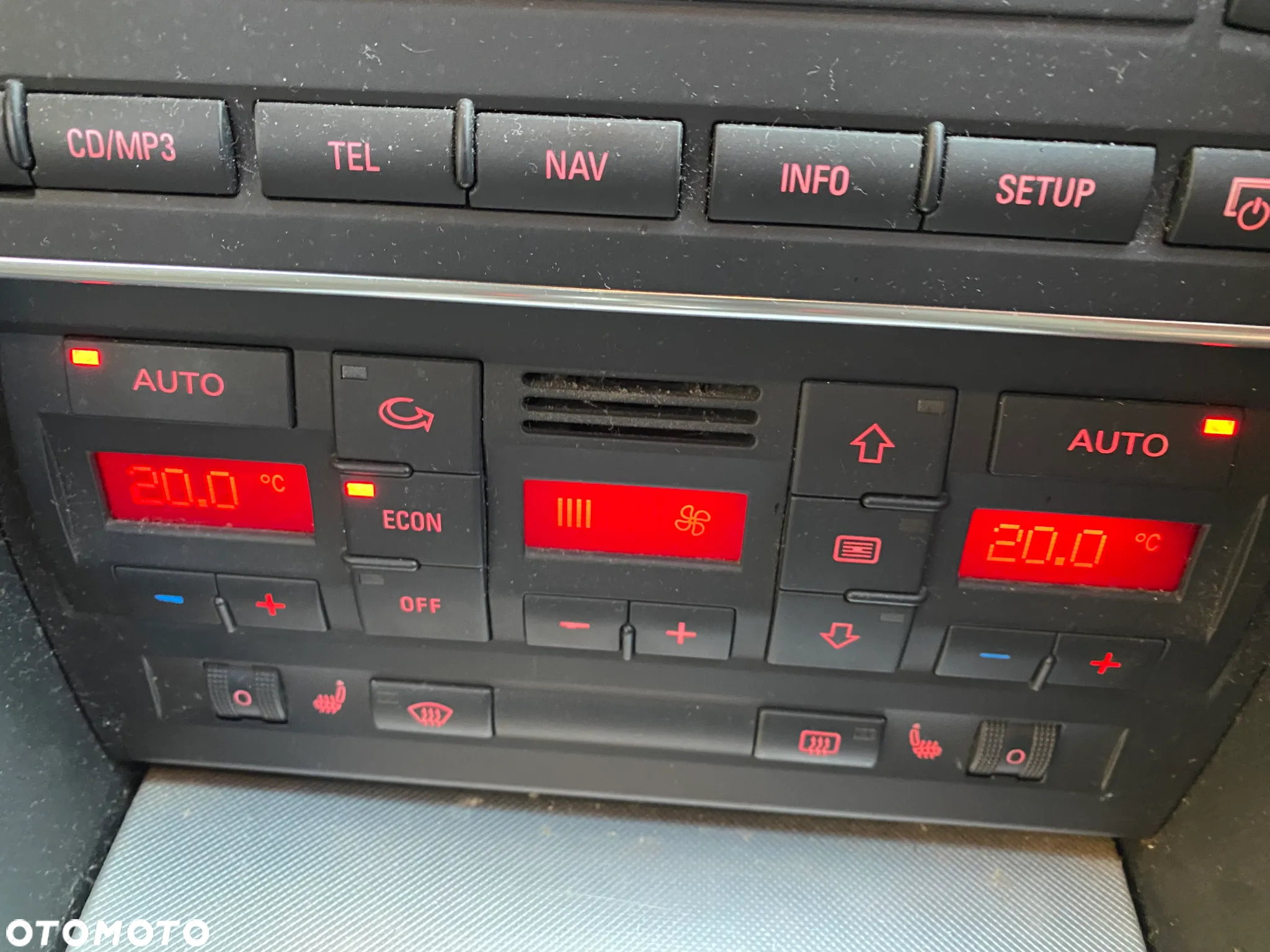 Audi A4 Avant 2.0 TDI - 16