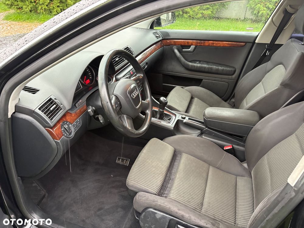 Audi A4 Avant - 12