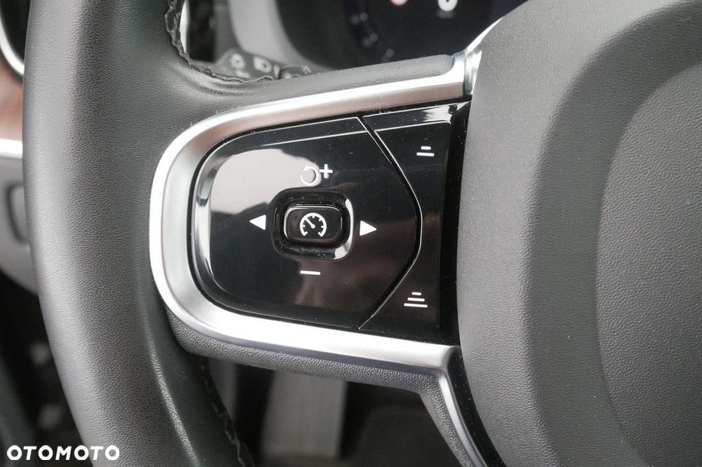 Volvo XC 60 - 29