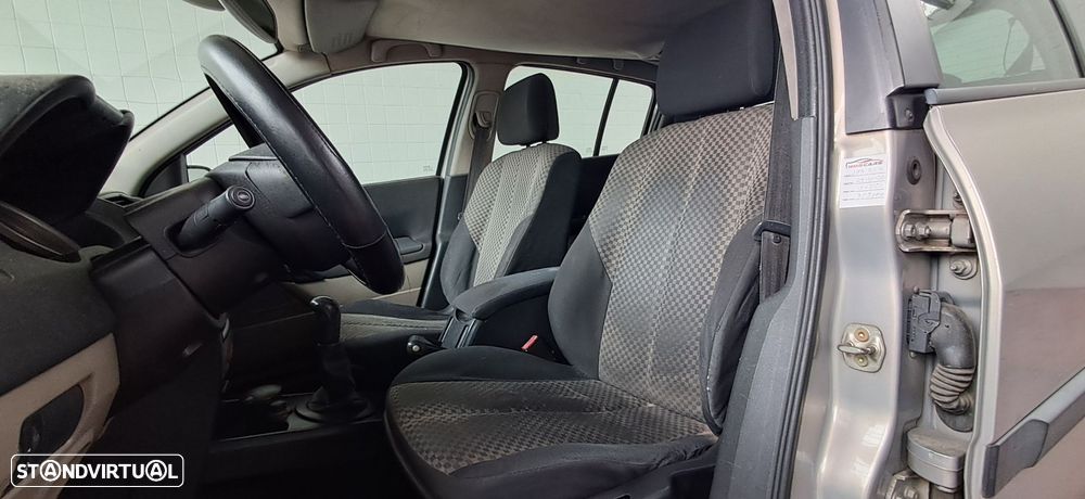 Renault Mégane 1.5 dCi Confort Authentique - 9