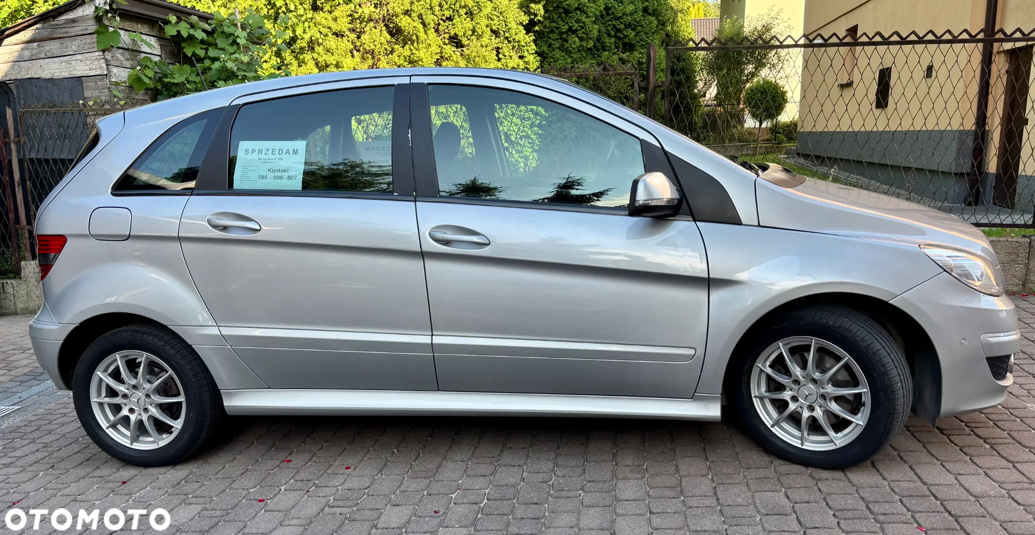 Mercedes-Benz Klasa B 180 CDI EU5 - 2