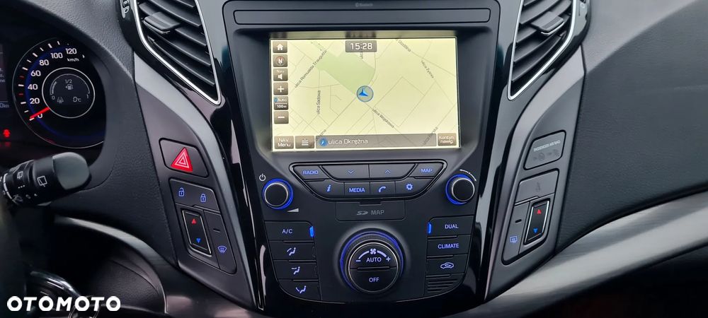 Hyundai i40 1.7 CRDi BlueDrive Premium - 18