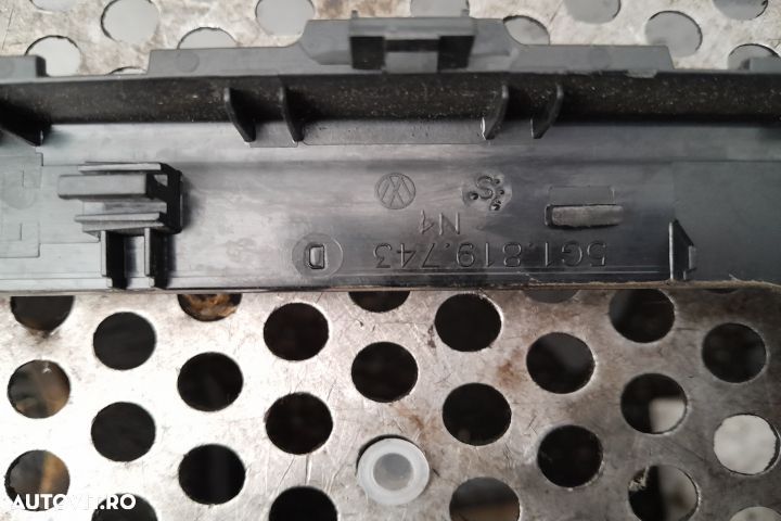 Grila ventilatie bord centru 5G1819743D Volkswagen VW Golf 7 [2012 - - 1