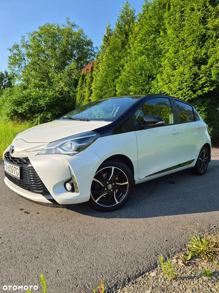 Toyota Yaris 1.5 Selection - 1
