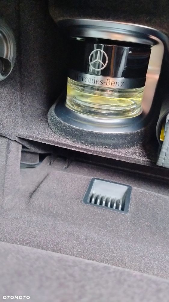 Mercedes-Benz Klasa S 500 4-Matic L 7G-TRONIC - 28