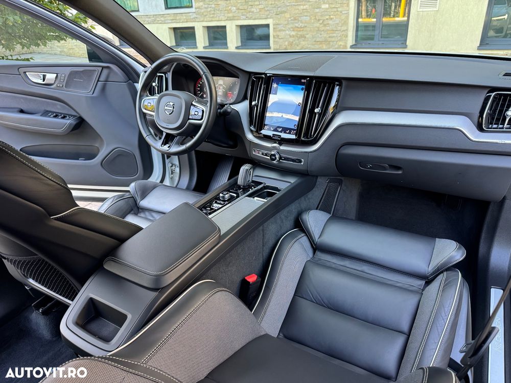 Volvo XC 60 B5 D AWD Geartronic RDesign - 29