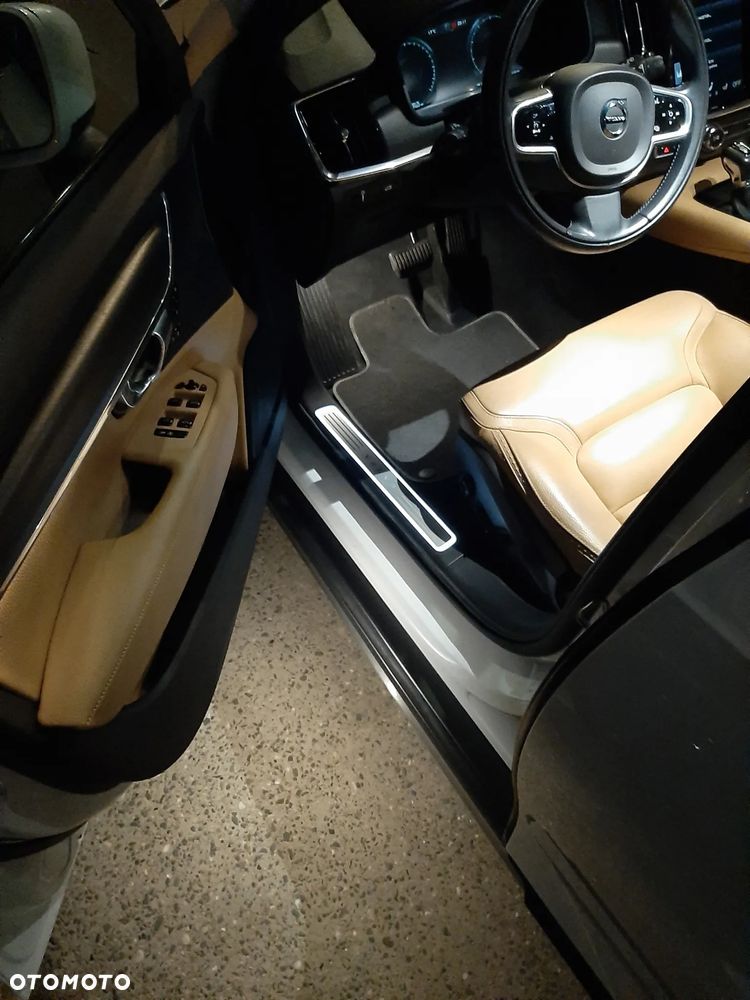 Volvo V90 Cross Country T6 AWD Geartronic - 32