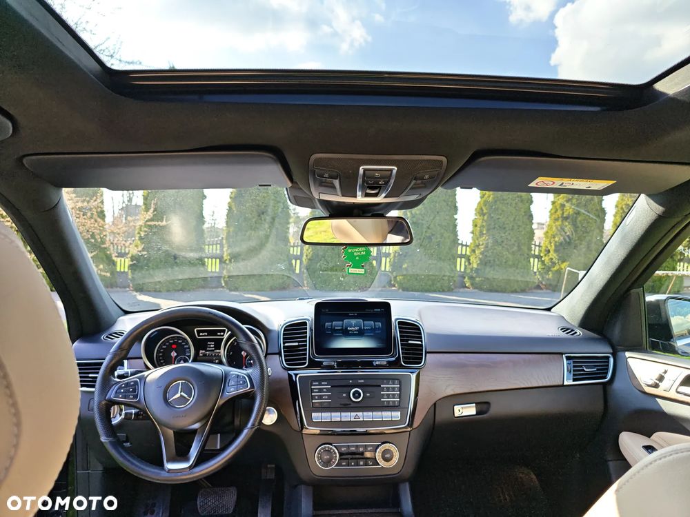 Mercedes-Benz GLE - 9