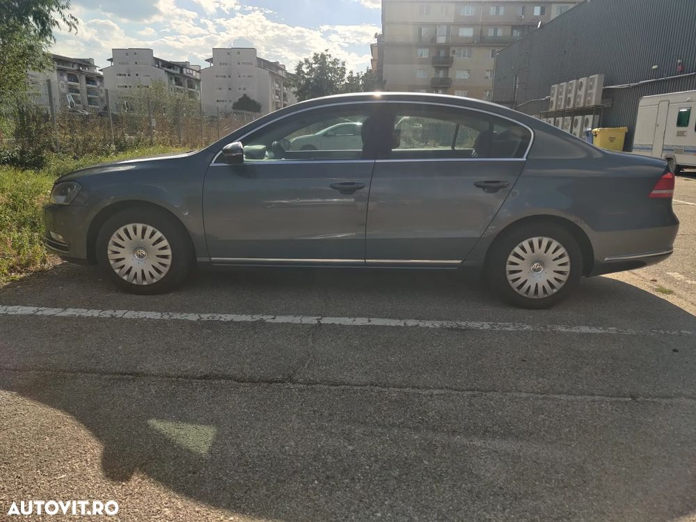 Volkswagen Passat 2.0 TDI BlueMotion Technology Trendline - 5