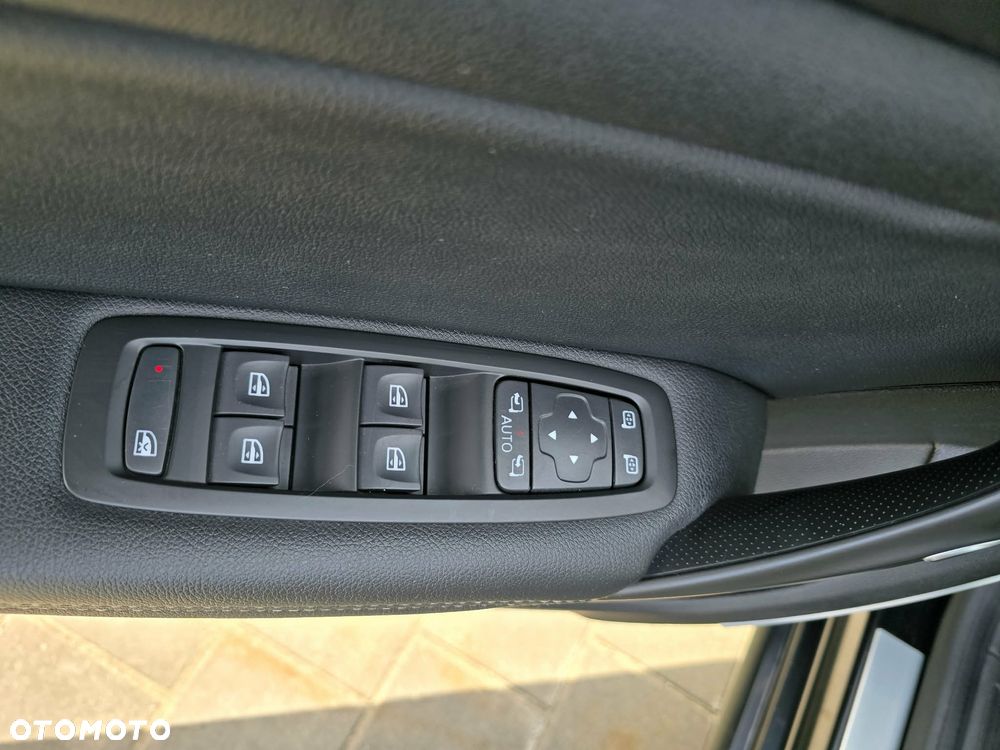 Renault Megane 1.6 SCe Intens - 22