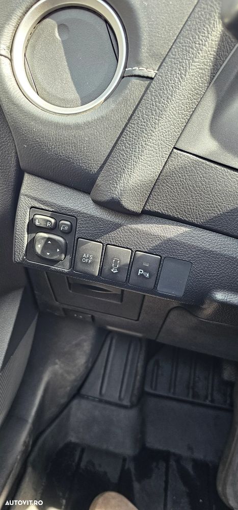 Toyota Auris - 10