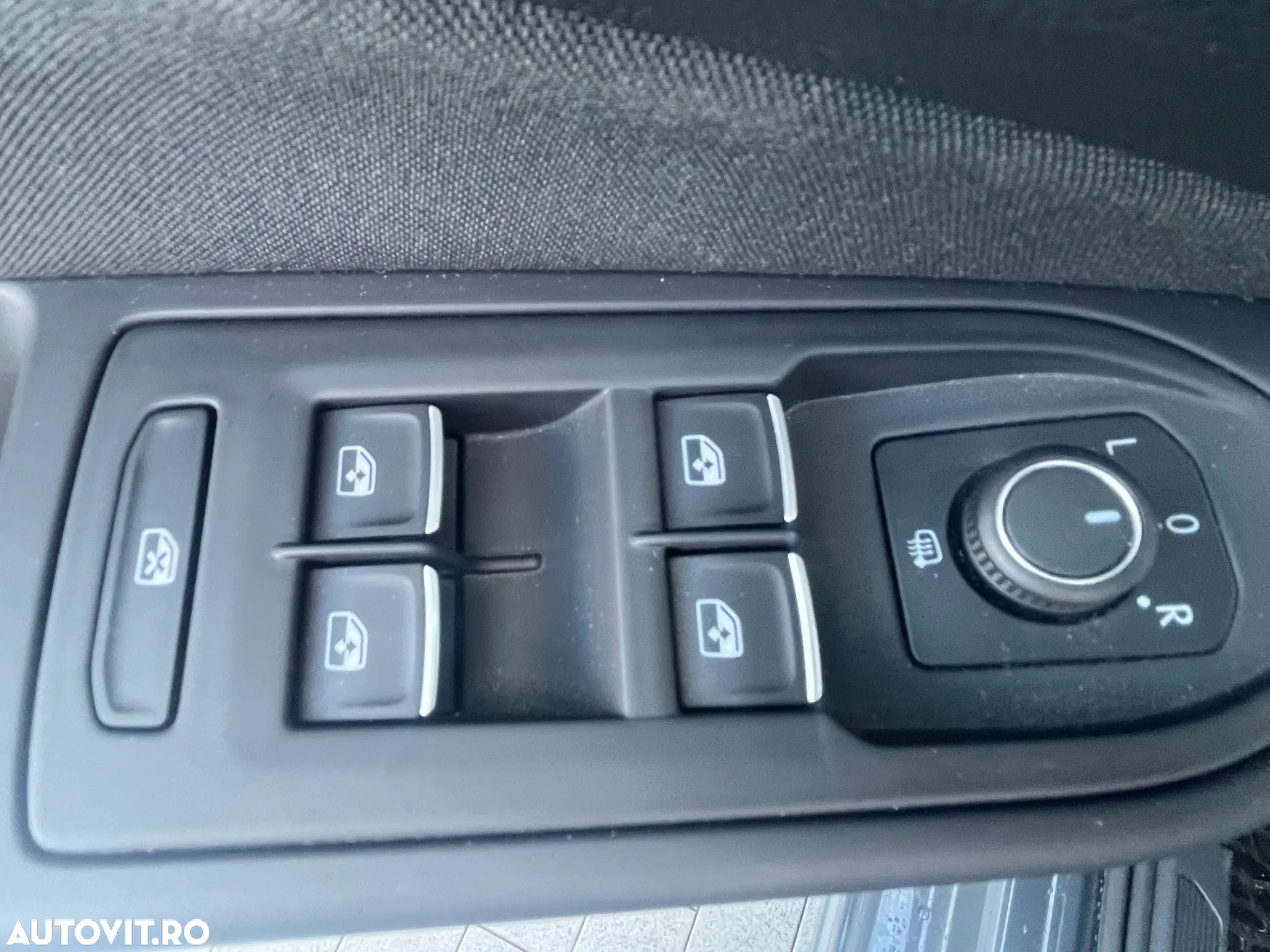 Volkswagen Golf 2.0 TDI Life - 11