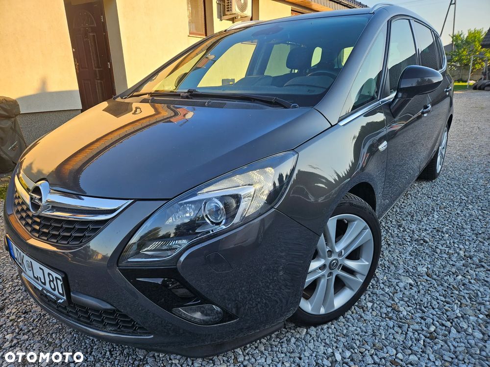 Opel Zafira 2.0 D (CDTI ecoFLEX) Start/Stop Active - 4