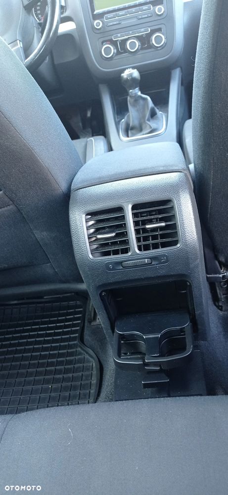 Volkswagen Jetta 1.4 TSI Trendline - 10