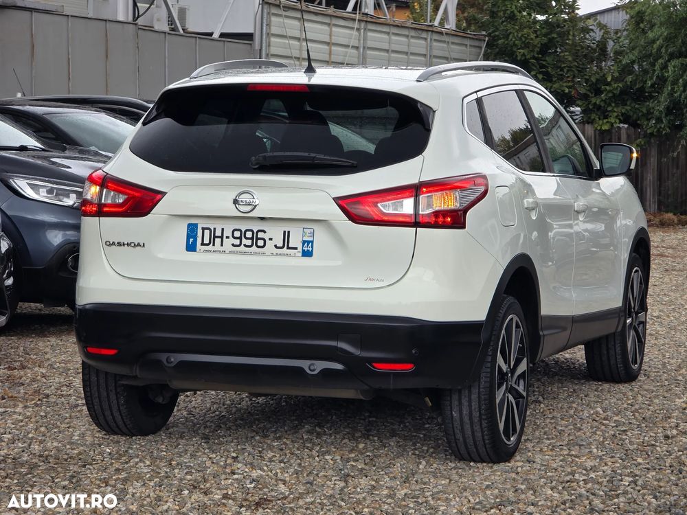 Nissan Qashqai 1.6 DCI 4 x 4 DPF Start/Stop tekna - 13