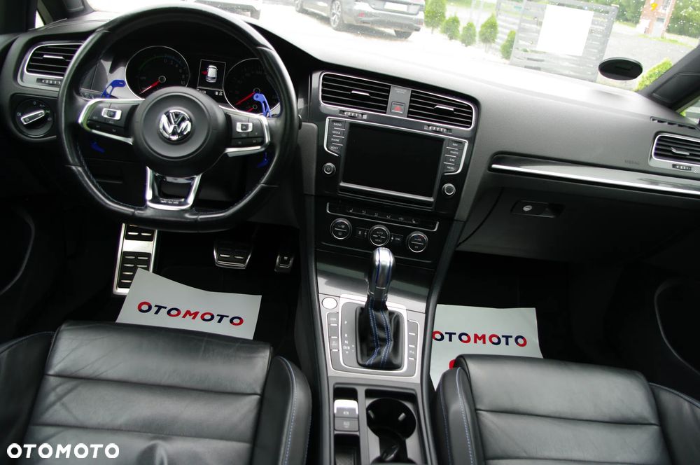 Volkswagen Golf 1.4 GTE Plug-In-Hybrid DSG - 19