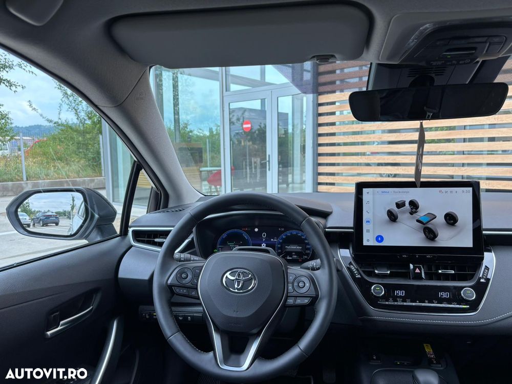 Toyota Corolla 1.8 HSD Business - 6