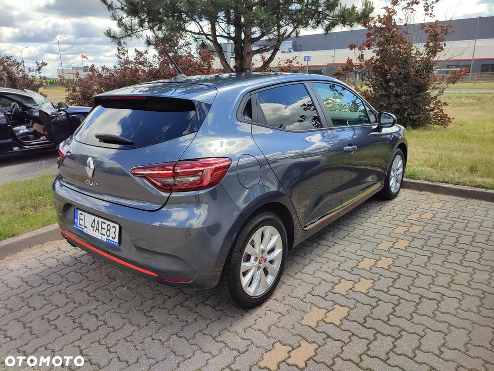 Renault Clio - 12