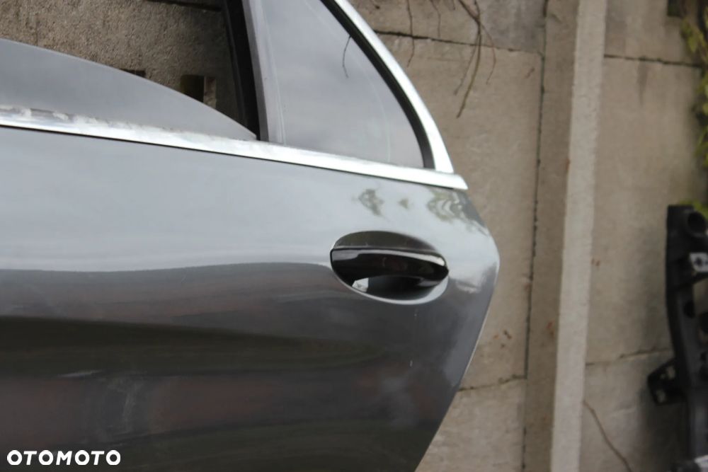 DRZWI TYLNE LEWE MERCEDES C KLASA W205 SEDAN 992 2018 - 11