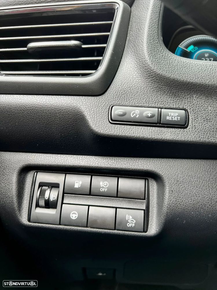 Nissan Leaf N-Connecta Full Led - 12