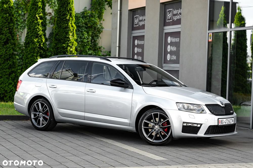 Skoda Octavia 2.0 TDI DSG RS - 7