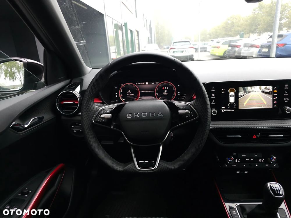 Skoda Fabia 1.0 TSI Monte Carlo - 12