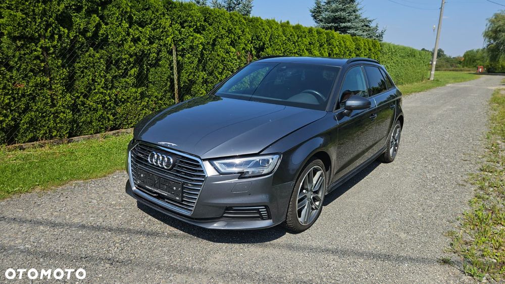 Audi A3 Sportback - 1