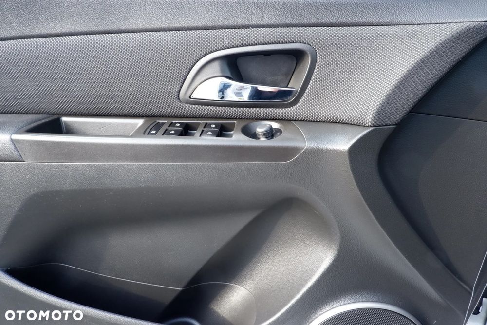 Chevrolet Cruze 1.7TD LT+ - 22