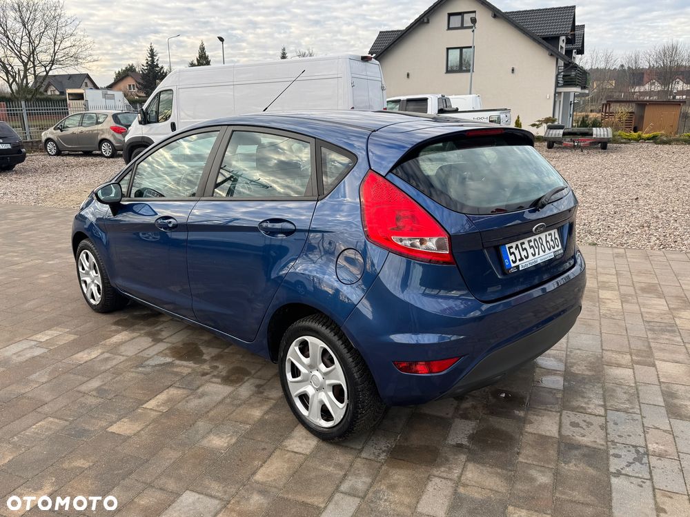 Ford Fiesta 1.25 Celebration - 15