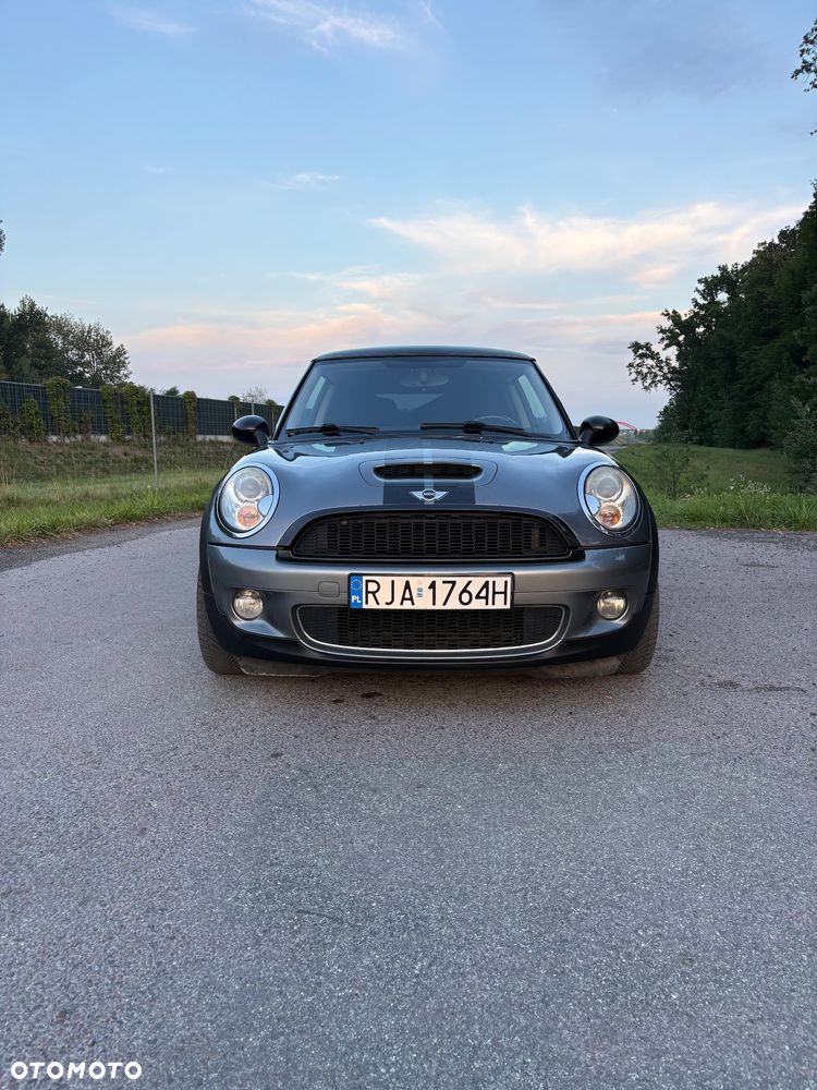 MINI Cooper S Standard - 8