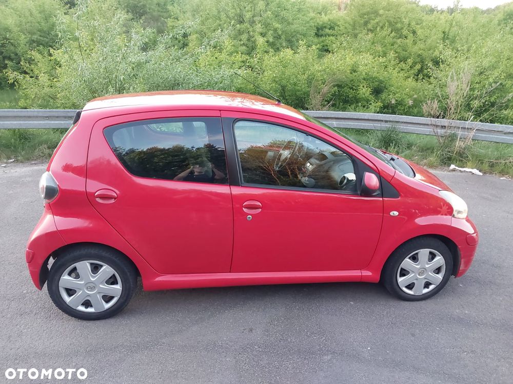 Toyota Aygo 1.0 VVT-i Luna A/C MM - 2